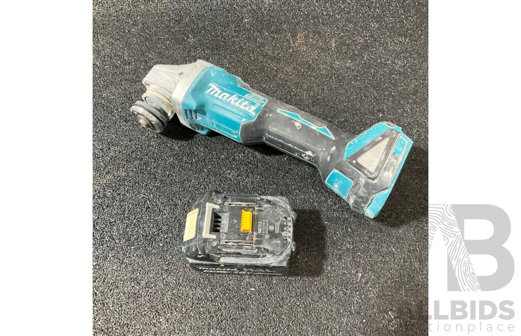 MAKITA 18v  Brushless Angle Grinder (DGA504) with 5.0Ah with Battery