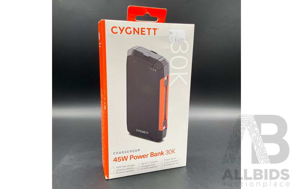 Cygnett 30k Power Bank with Cable and Light