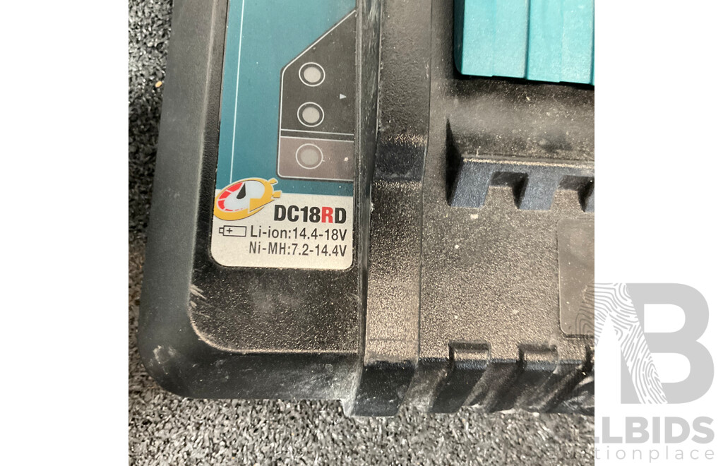 MAKITA 18V Dual Rapid Charger(DC18RD) and Others - Lot of 3