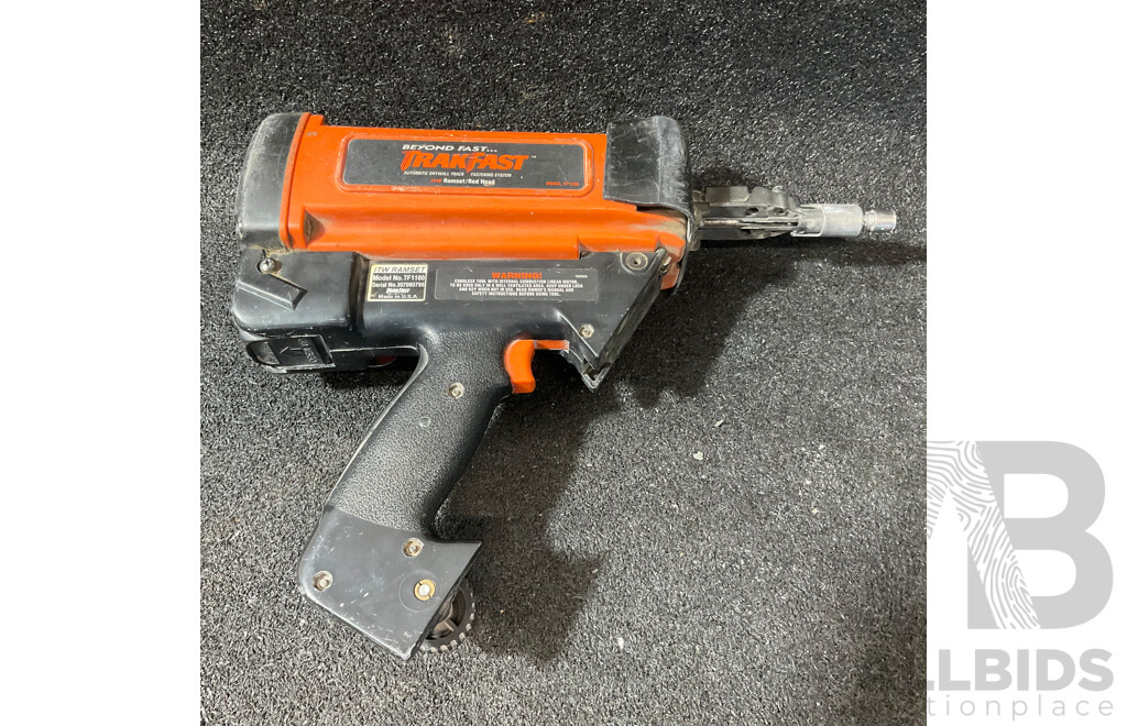 RAMSET Trakfest (TF1100) Gas-powered Fastening Tool
