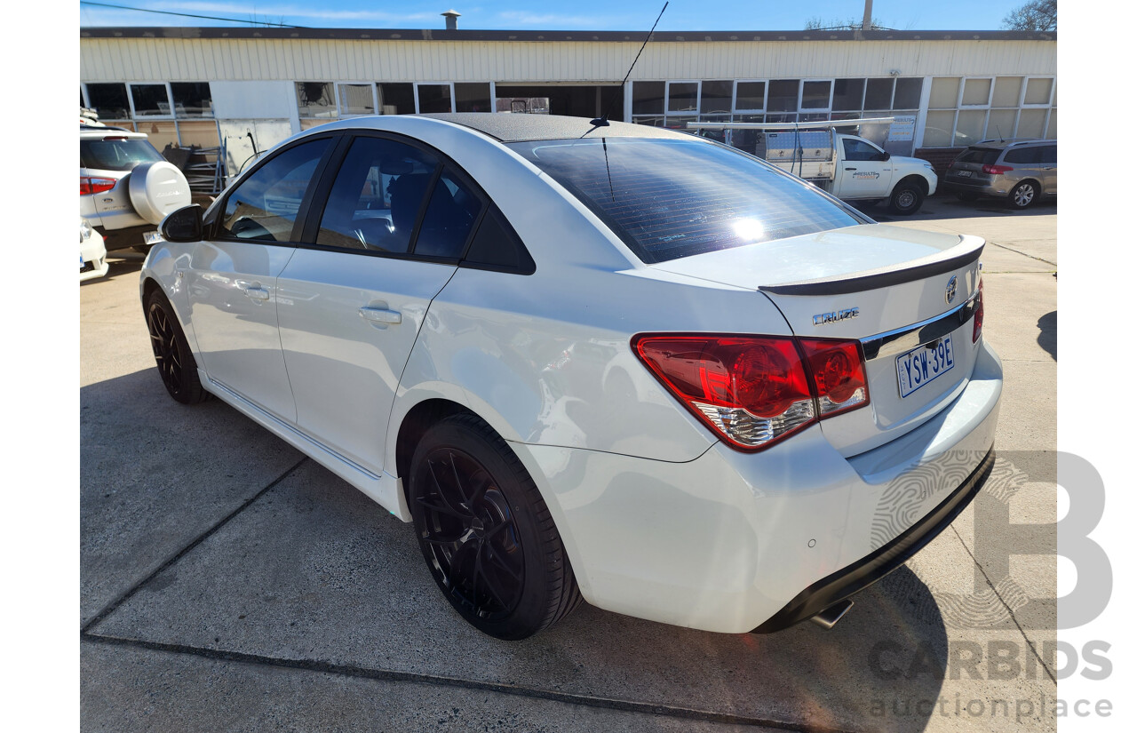 03/2014 Holden Cruze SRi JH MY14 4d Sedan White 1.6L