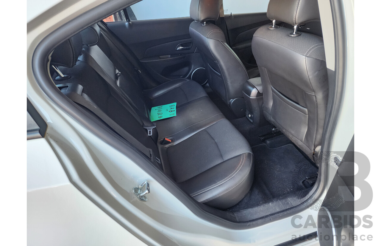 03/2014 Holden Cruze SRi JH MY14 4d Sedan White 1.6L