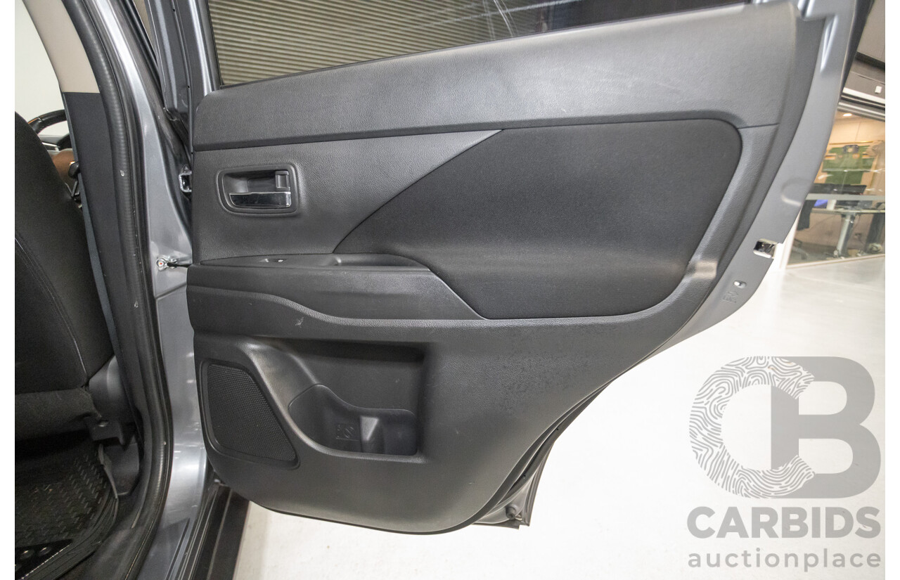 2/2016 Mitsubishi Outlander XLS (4x4) ZK MY16 4d Wagon Titanium Grey Metallic Turbo Diesel 2.3L - 7 Seater