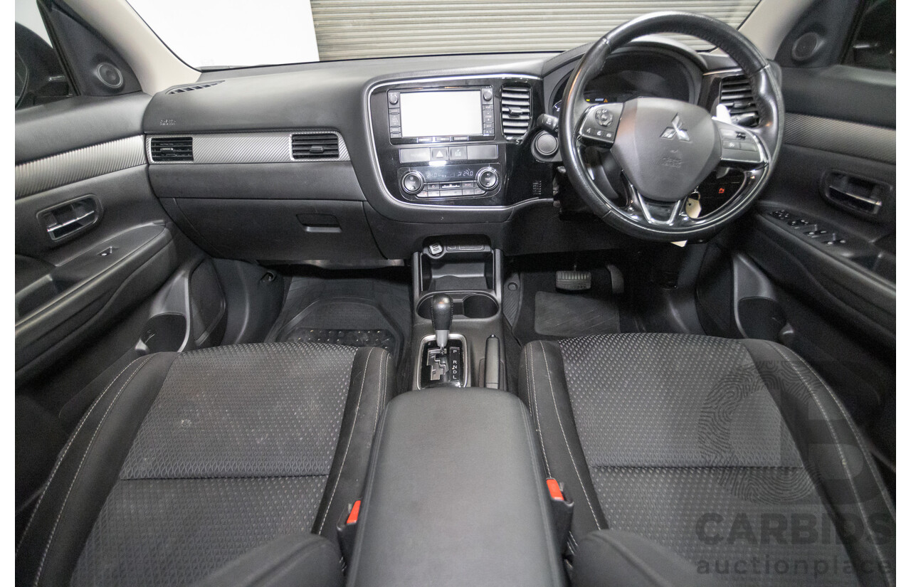 2/2016 Mitsubishi Outlander XLS (4x4) ZK MY16 4d Wagon Titanium Grey Metallic Turbo Diesel 2.3L - 7 Seater