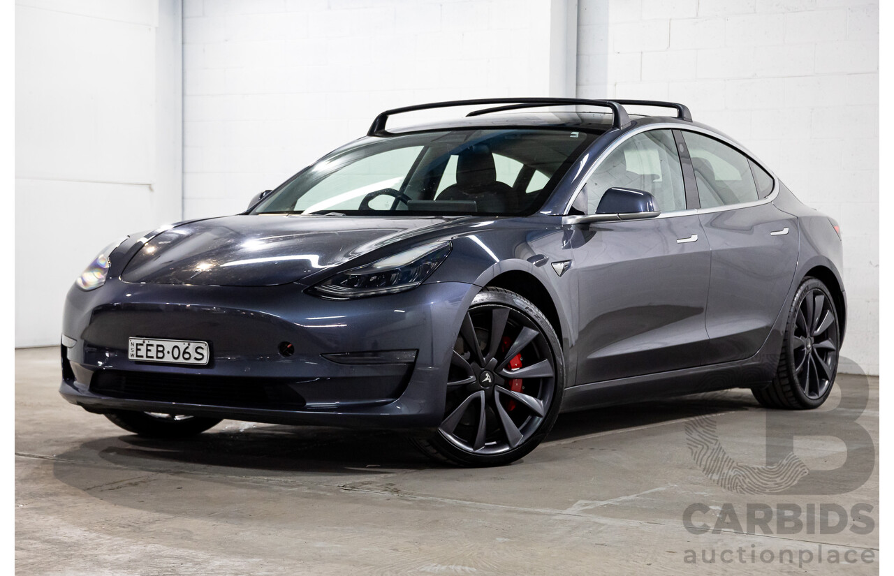 10/2019 Tesla Model 3 Perfomance AWD MY19 Update 5d Sedan Midnight Grey Metallic