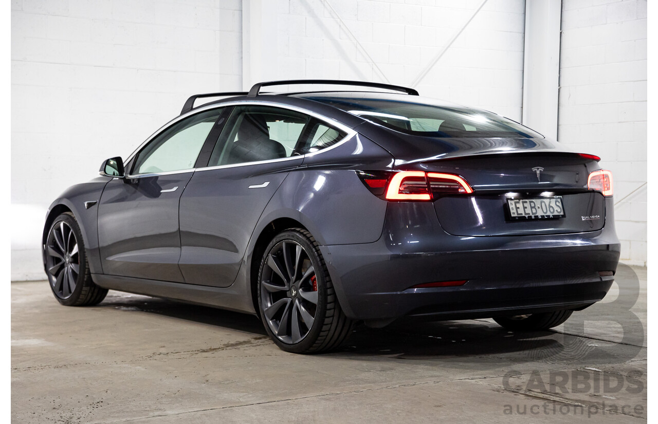 10/2019 Tesla Model 3 Perfomance AWD MY19 Update 5d Sedan Midnight Grey Metallic