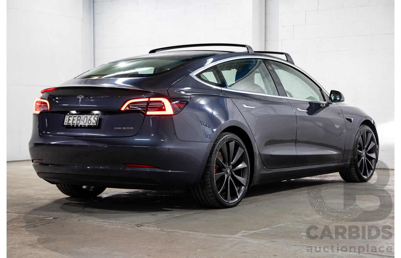 10/2019 Tesla Model 3 Perfomance AWD MY19 Update 5d Sedan Midnight Grey Metallic