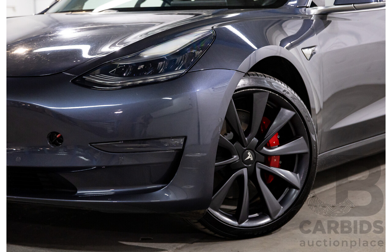 10/2019 Tesla Model 3 Perfomance AWD MY19 Update 5d Sedan Midnight Grey Metallic