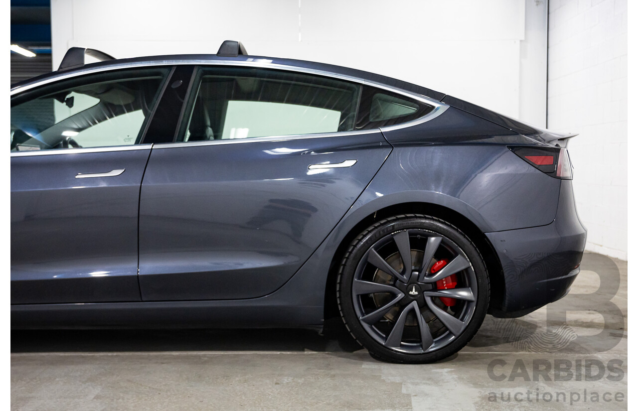 10/2019 Tesla Model 3 Perfomance AWD MY19 Update 5d Sedan Midnight Grey Metallic