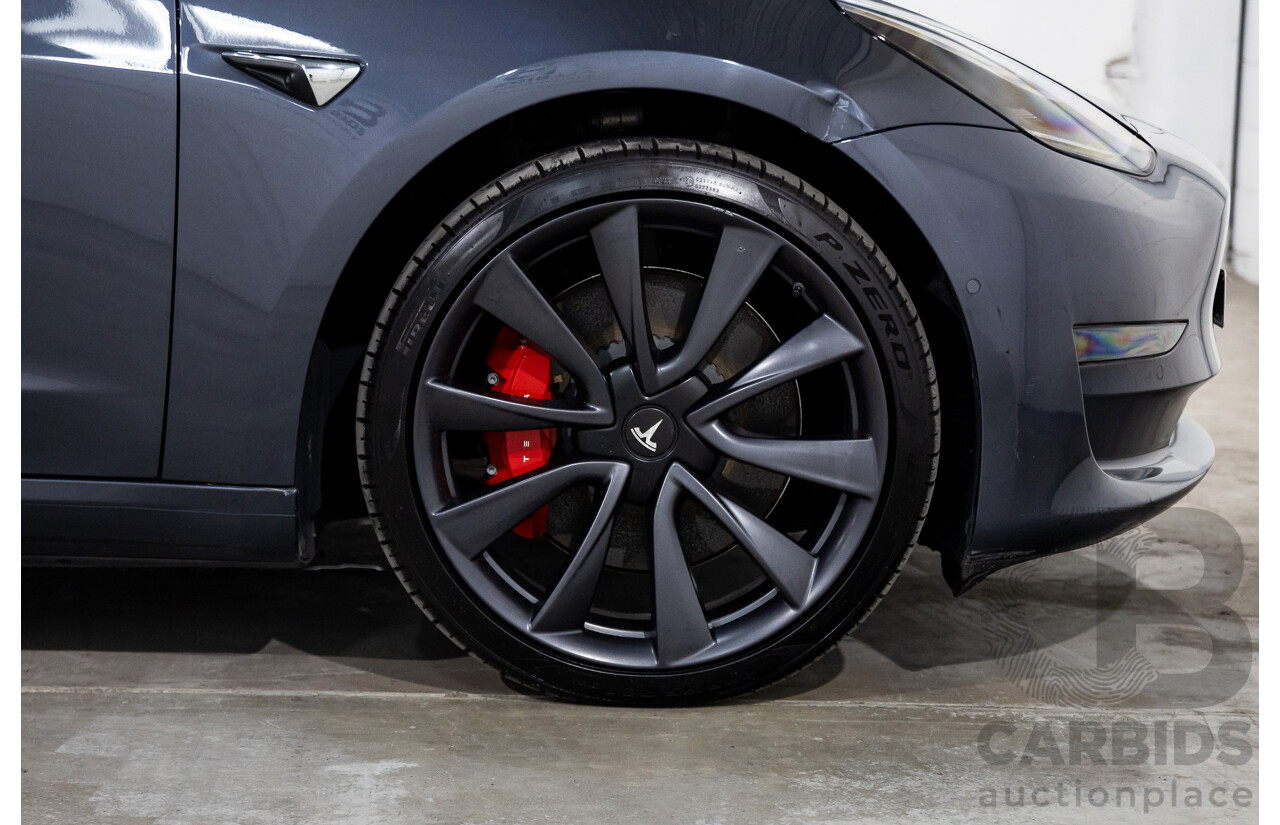 10/2019 Tesla Model 3 Perfomance AWD MY19 Update 5d Sedan Midnight Grey Metallic