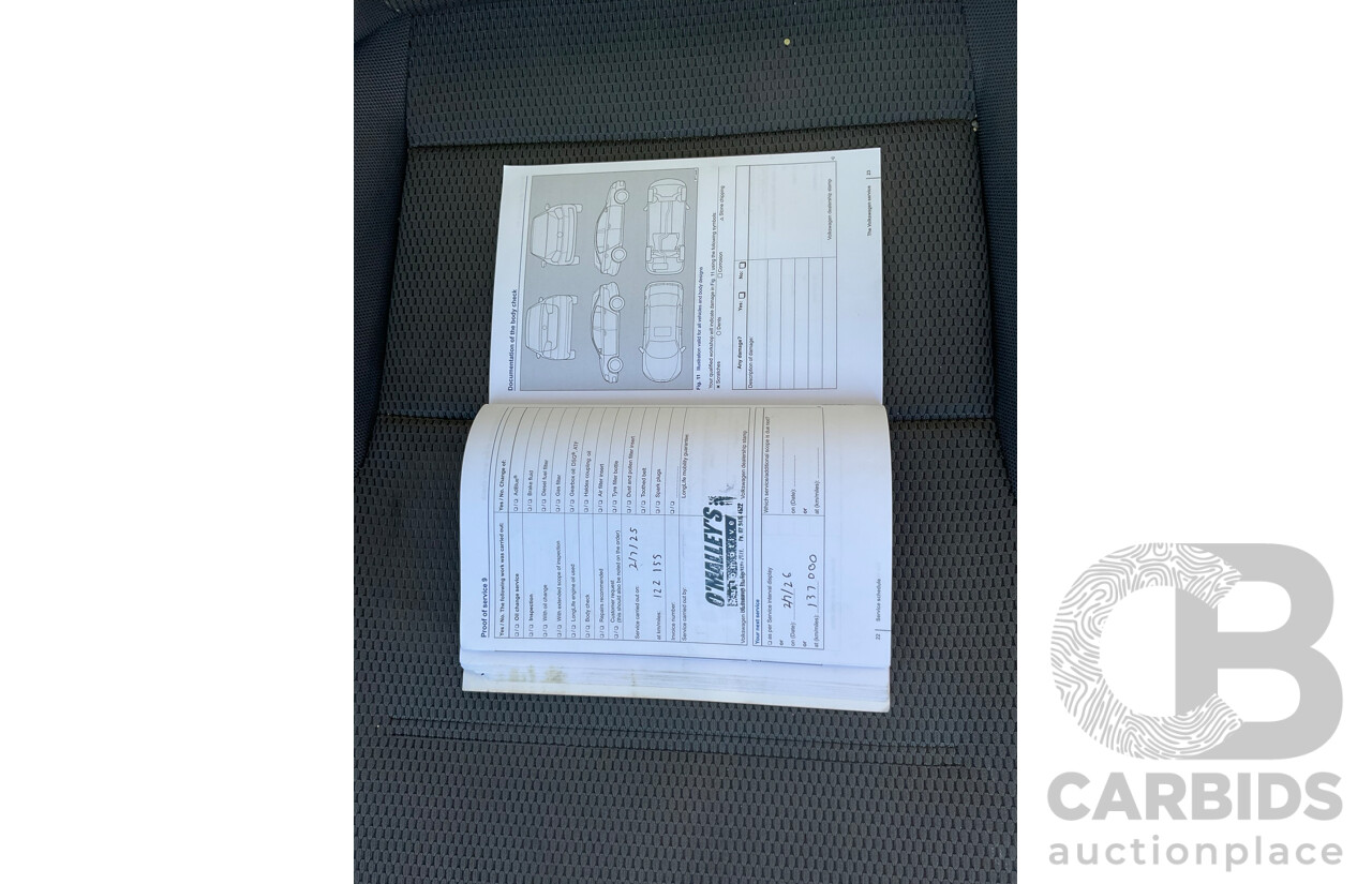12/2013 Volkswagen Golf 90 TSI Comfortline AU MY14 5D Hatchback Grey Turbo 1.4L