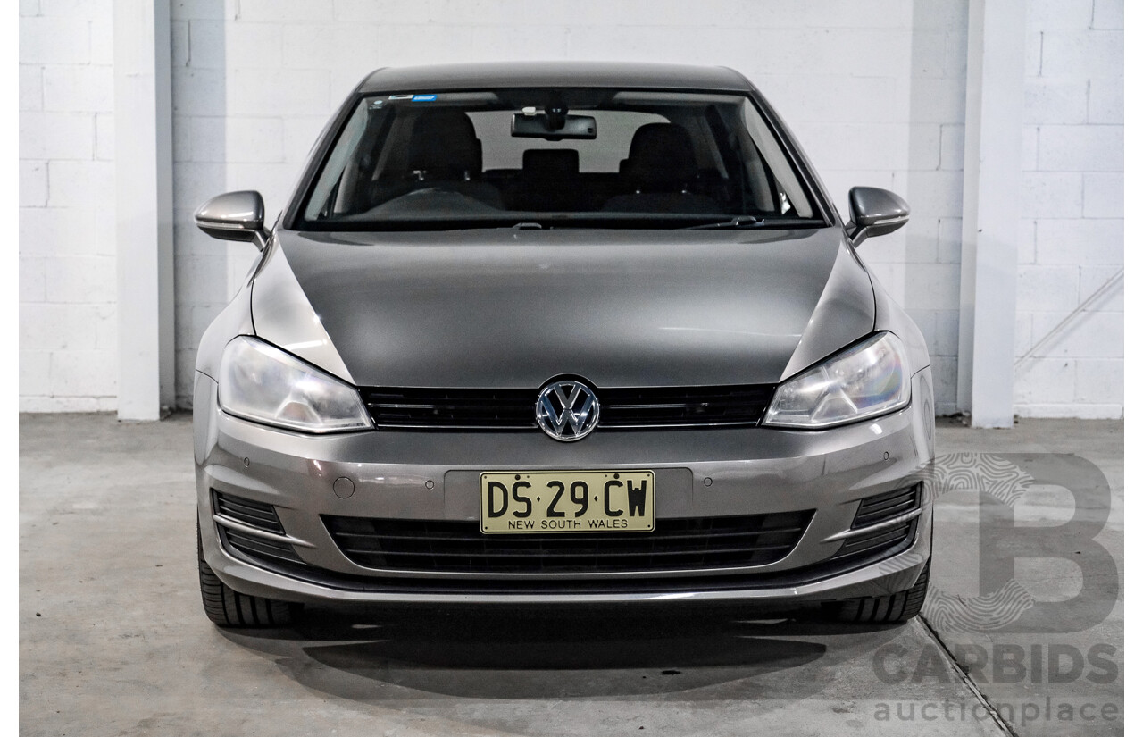 12/2013 Volkswagen Golf 90 TSI Comfortline AU MY14 5D Hatchback Grey Turbo 1.4L