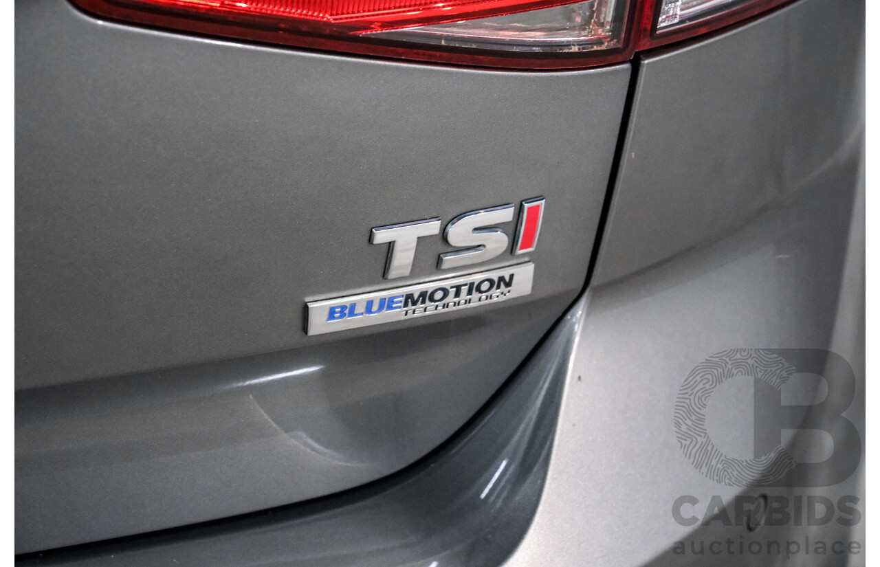 12/2013 Volkswagen Golf 90 TSI Comfortline AU MY14 5D Hatchback Grey Turbo 1.4L