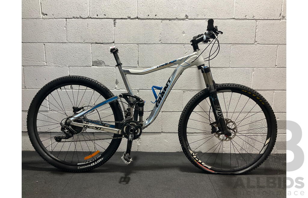 GIANT TRANCE X 29ER Trail Bike