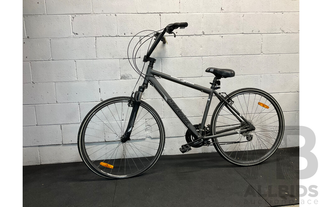 MERIDA CROSSWAY Bike ( with Customized Handlebars )