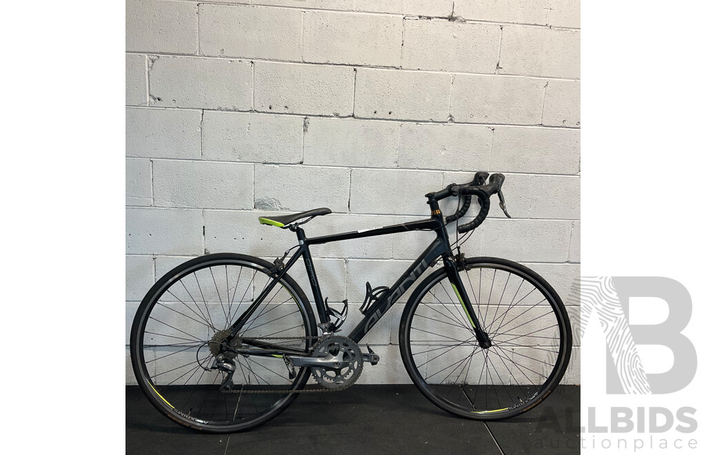 AVANTI Giro 1 Road Bike