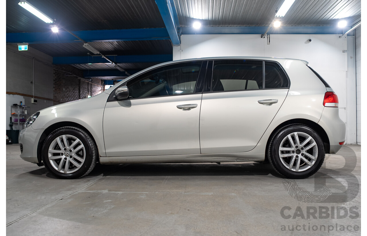 10/2009 Volkswagen Golf 118 TSI Comfortline 1K MY10 5D Hatchback Silver Twincharged 1.4L