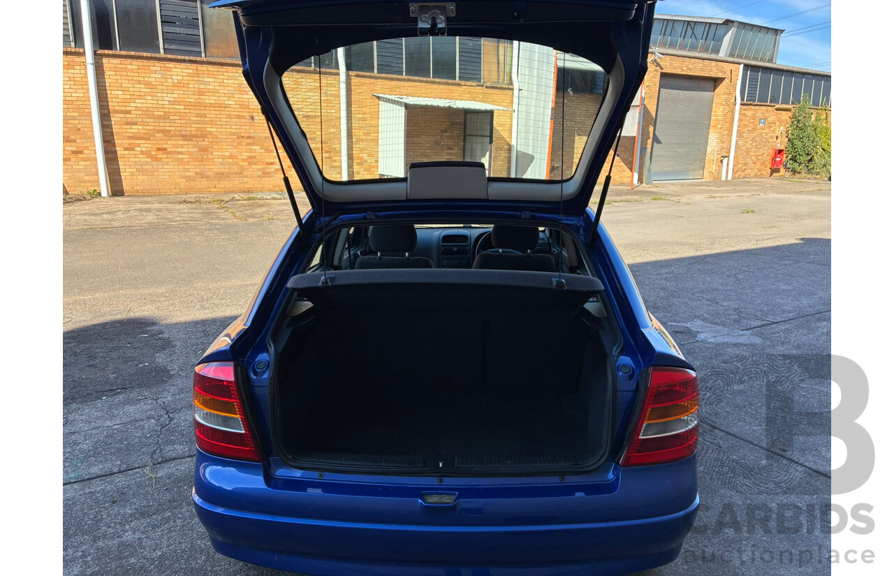 06/2005 Holden Astra Classic TS 5d Hatchback Blue 1.8L