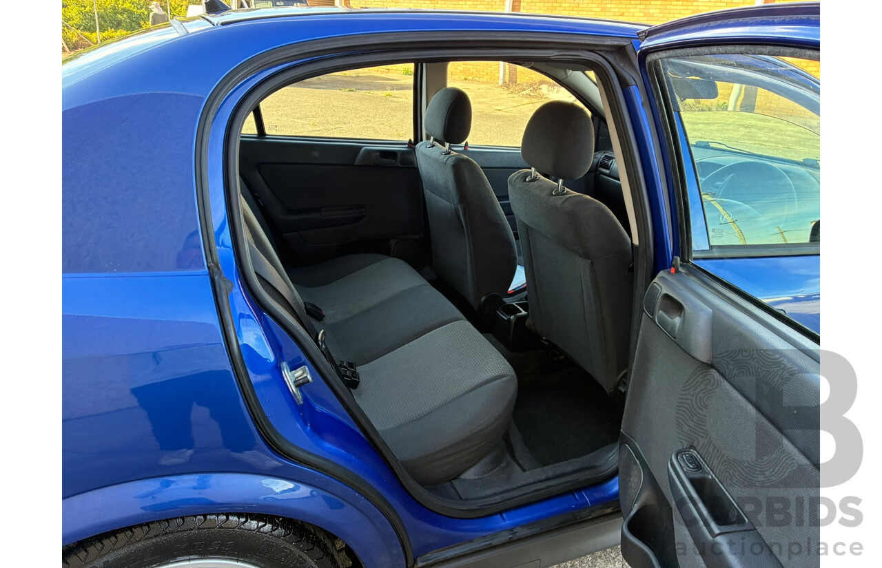 06/2005 Holden Astra Classic TS 5d Hatchback Blue 1.8L