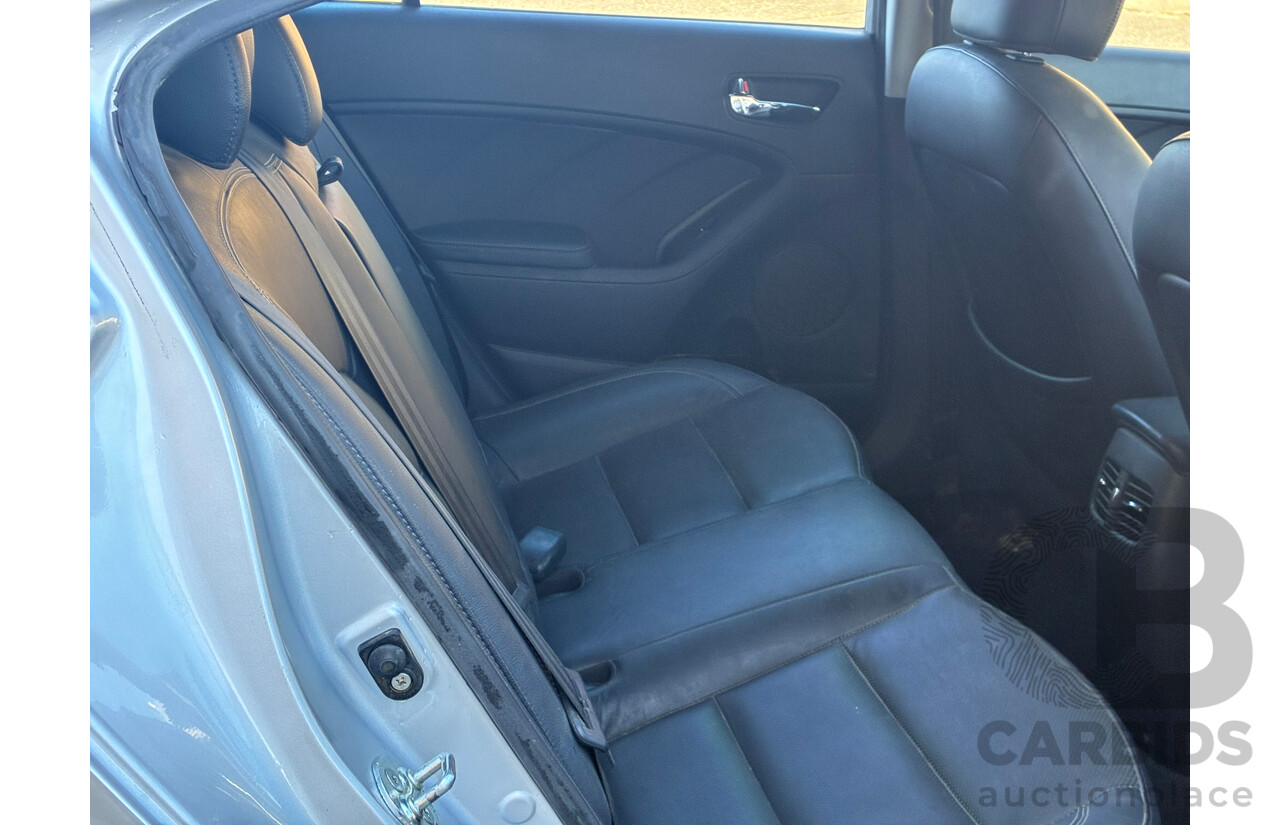 04/2015 Kia Cerato SLi FWD YD MY15 4D Sedan Silver 2.0L