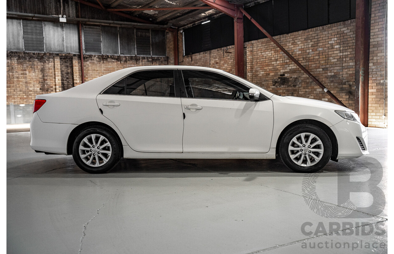 08/2013 Toyota Camry Altise ASV50R 4d Sedan White 2.5L