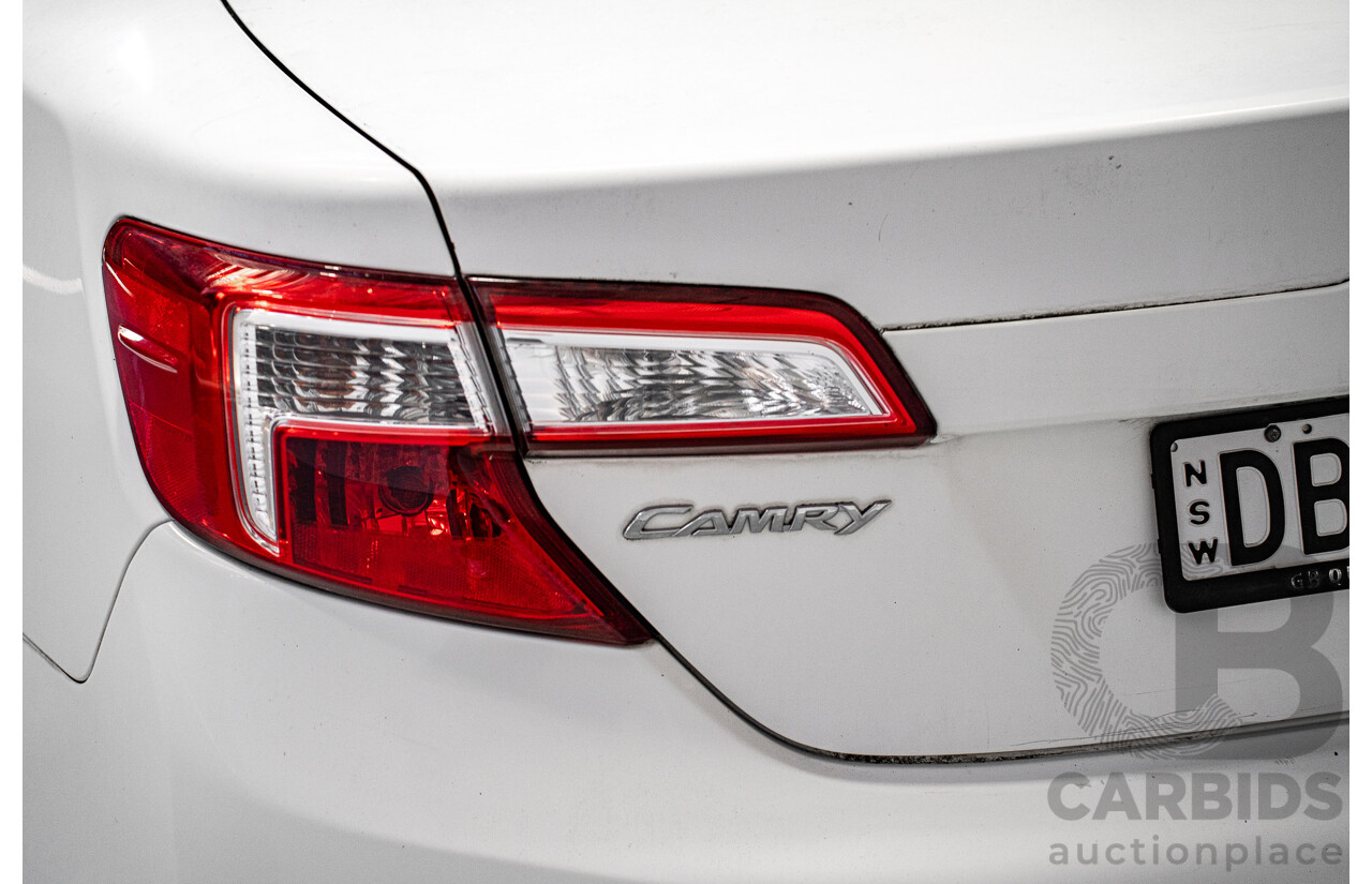 08/2013 Toyota Camry Altise ASV50R 4d Sedan White 2.5L