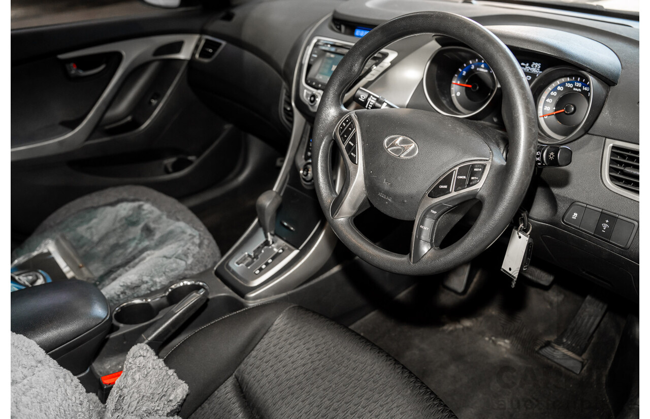 08/2013 Hyundai Elantra Active MD2 4d Sedan Blue 1.8L