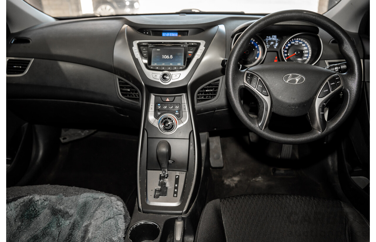 08/2013 Hyundai Elantra Active MD2 4d Sedan Blue 1.8L