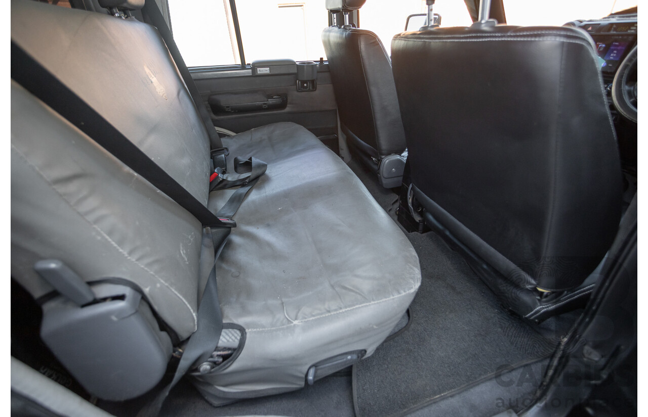 01/2014 Toyota Landcruiser GXL (4x4) VDJ79R MY12 Update Double C/Chas Magnetic Grey Turbo Diesel 4.5L