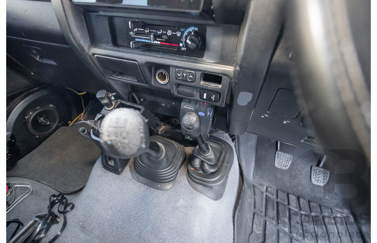 01/2014 Toyota Landcruiser GXL (4x4) VDJ79R MY12 Update Double C/Chas Magnetic Grey Turbo Diesel 4.5L