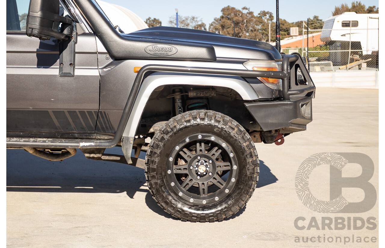 01/2014 Toyota Landcruiser GXL (4x4) VDJ79R MY12 Update Double C/Chas Magnetic Grey Turbo Diesel 4.5L
