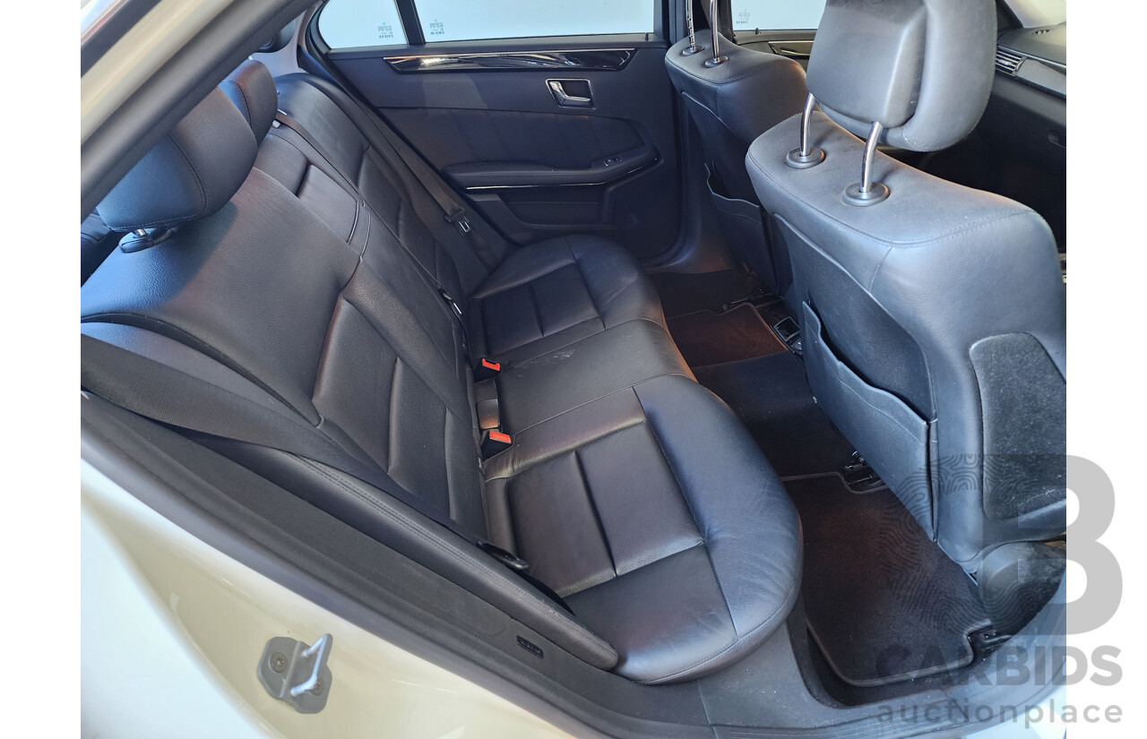 10/2009 Mercedes-Benz E250 CDI Avantgarde 212 4d Sedan White 2.1L