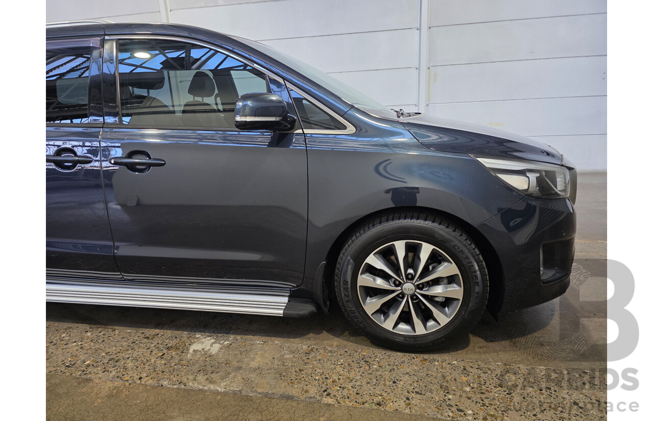 8/2015 Kia Carnival SLi YP MY16 4d Wagon Blue 3.3L
