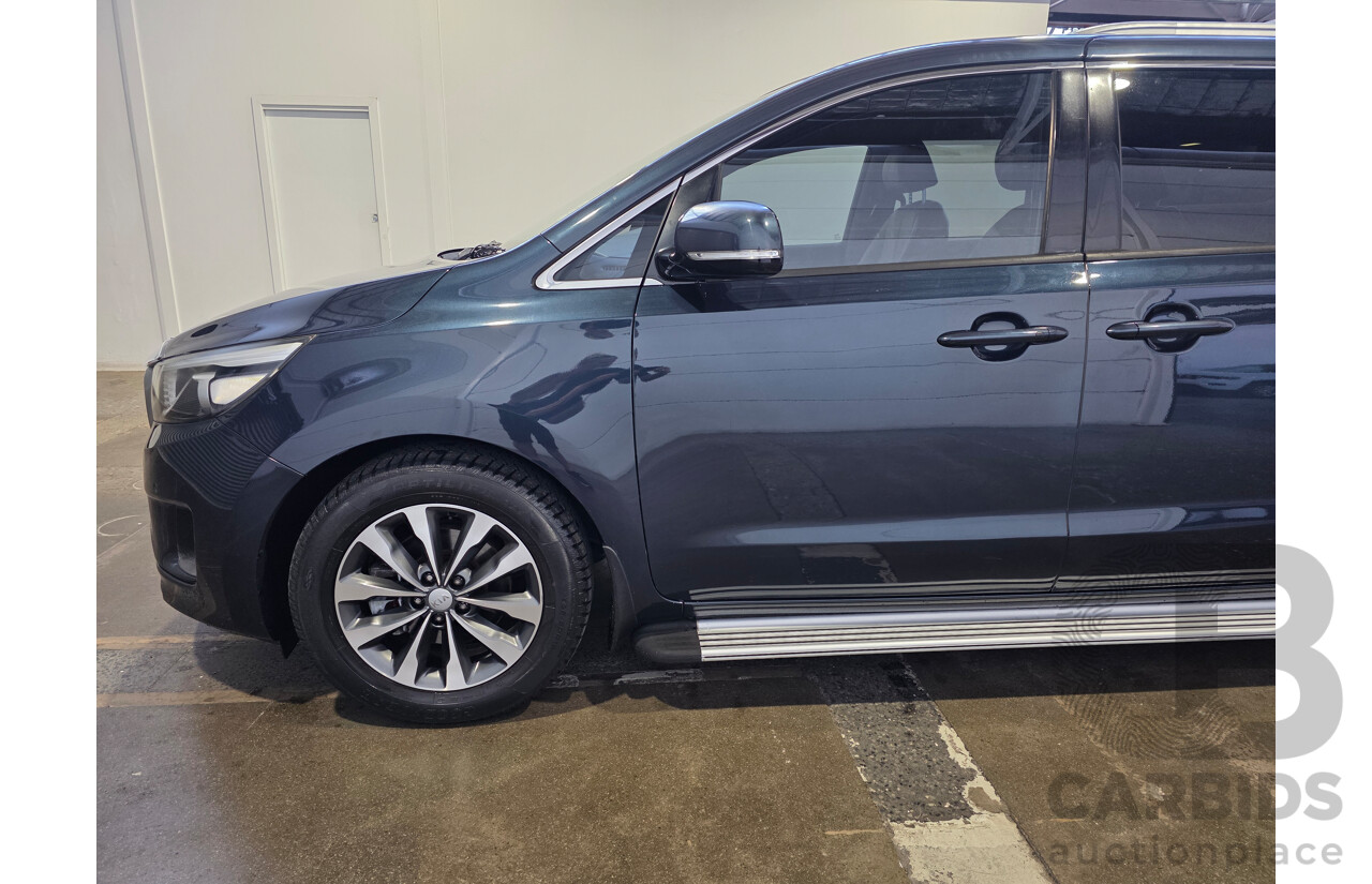 8/2015 Kia Carnival SLi YP MY16 4d Wagon Blue 3.3L