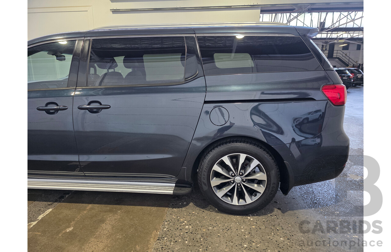 8/2015 Kia Carnival SLi YP MY16 4d Wagon Blue 3.3L
