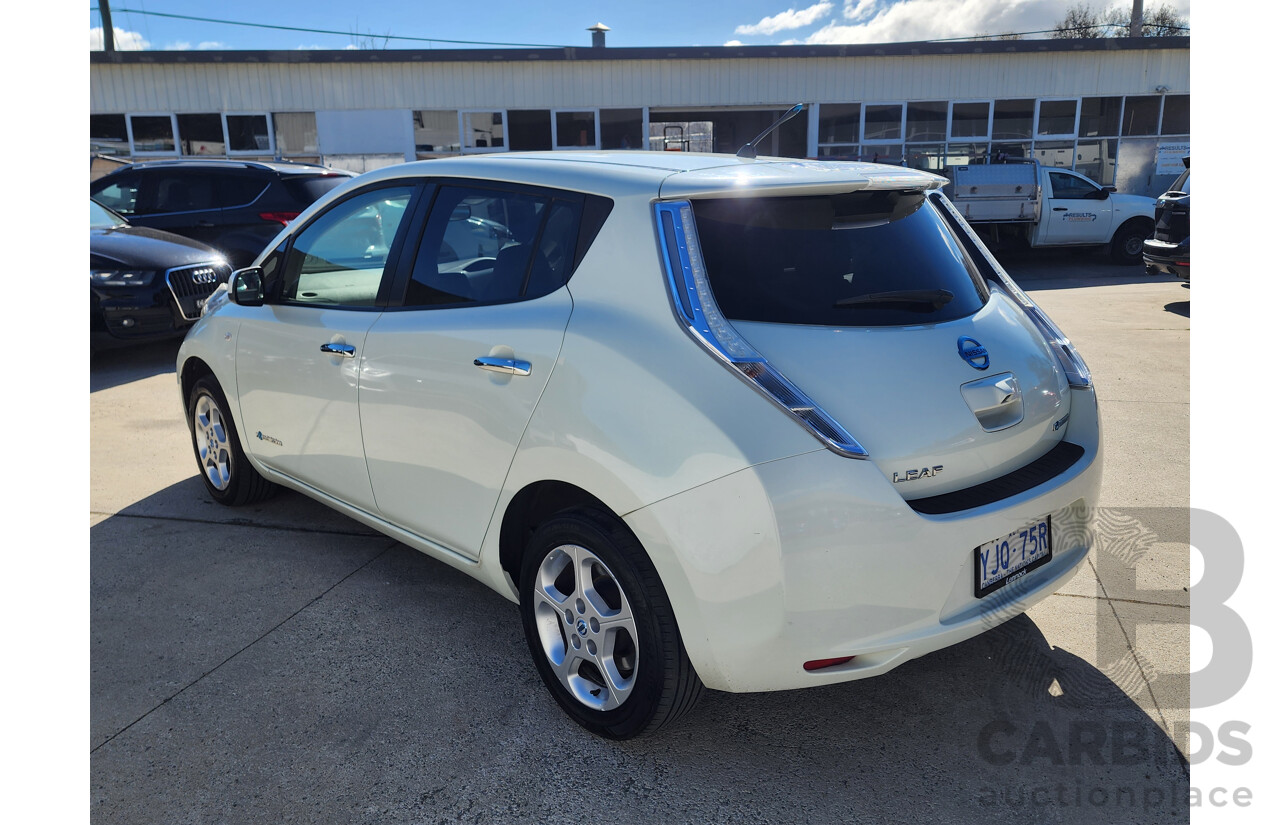 08/2013 Nissan Leaf  ZE0 5d Hatchback White 0.0