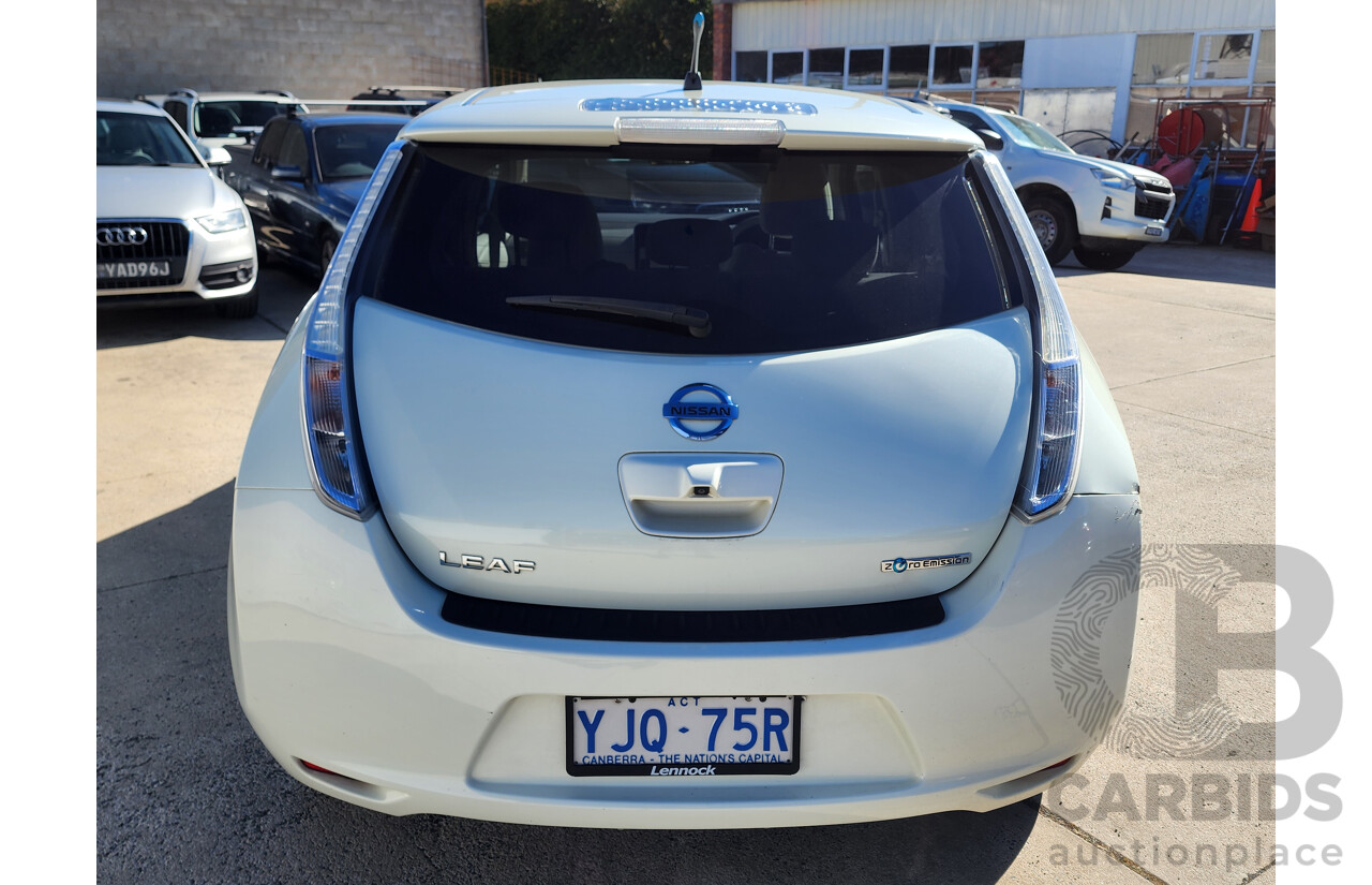 08/2013 Nissan Leaf  ZE0 5d Hatchback White 0.0