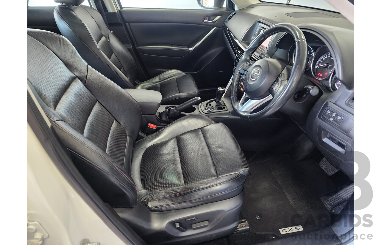 09/2013 Mazda Cx-5 Grand Tourer (4x4) MY13 4d Wagon White 2.2L