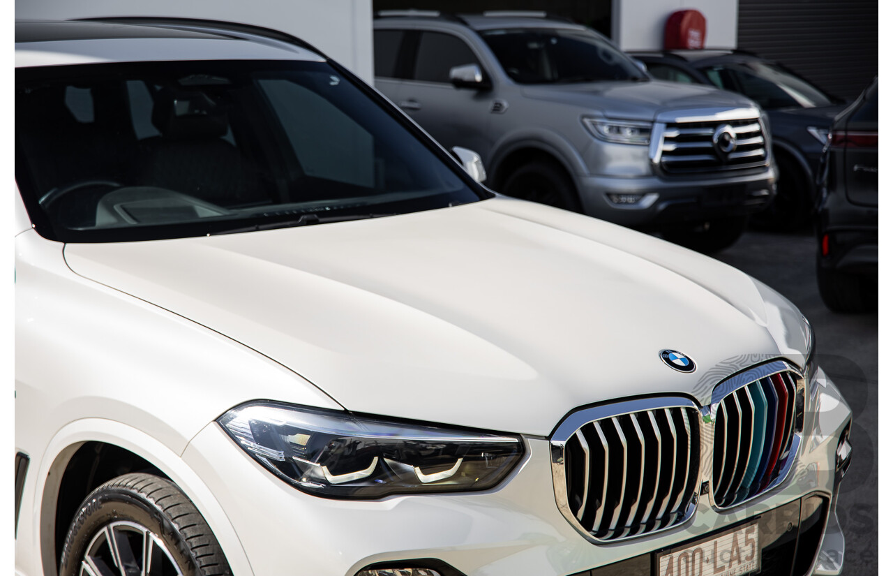 11/2020 BMW X5 xDrive 30d M-Sport Package (AWD) G05 MY21 4d Wagon Mineral White Metallic Turbo Diesel 3.0L