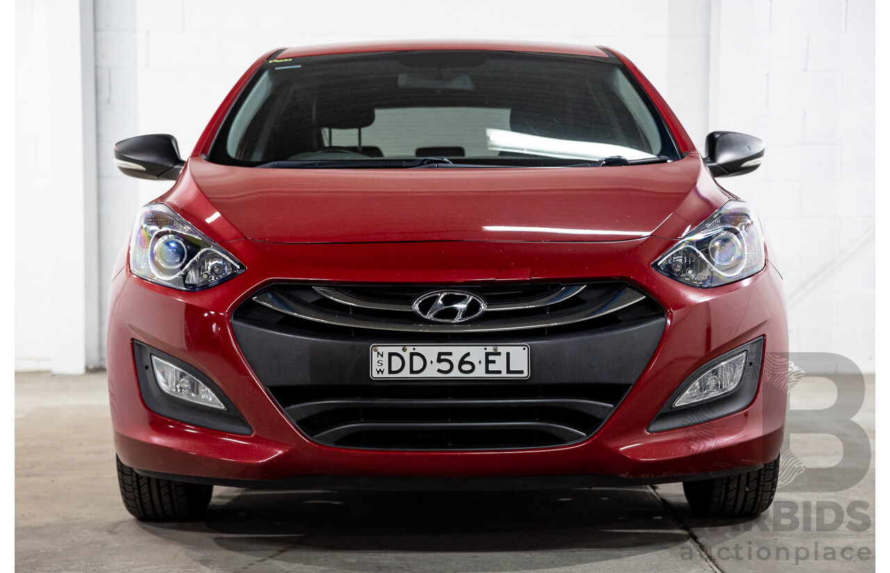 12/2014 Hyundai I30 Trophy GD MY14 5D Hatchback Red 1.8L