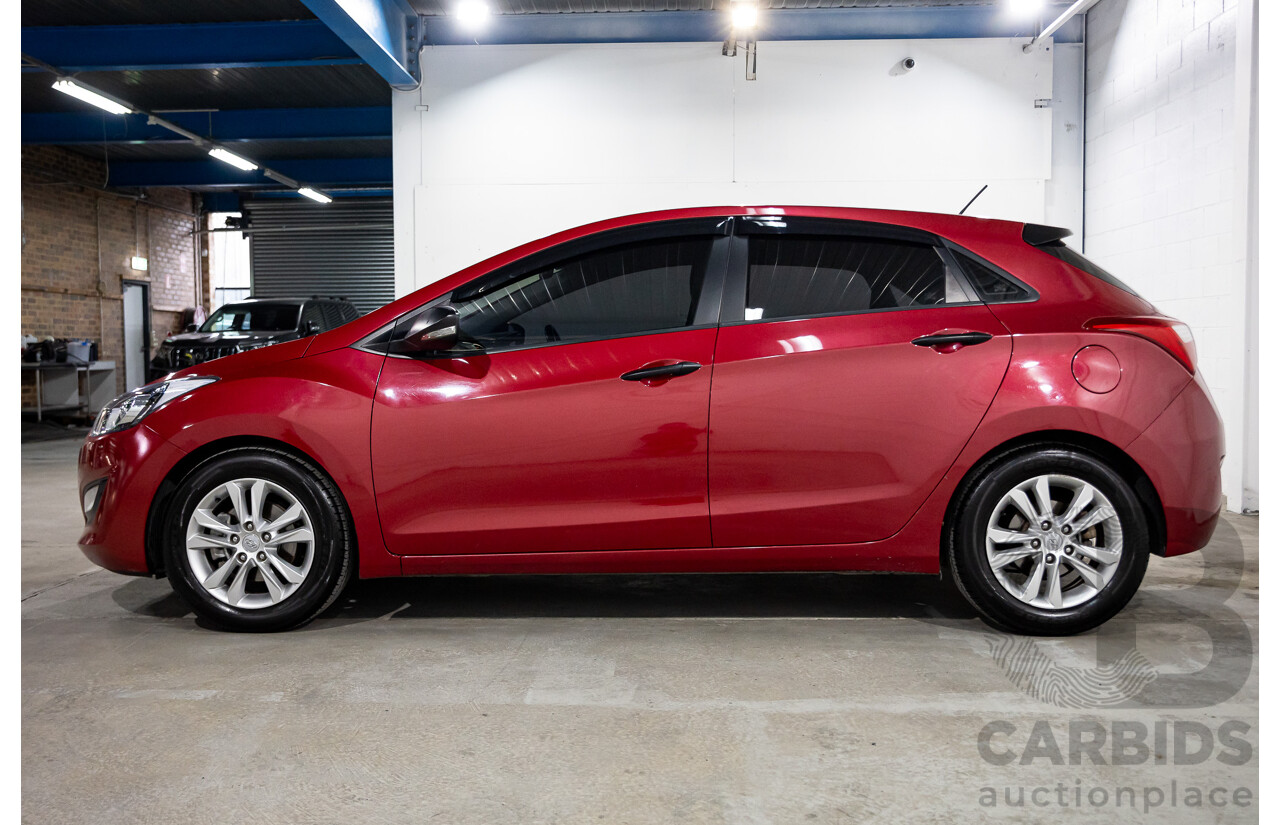 12/2014 Hyundai I30 Trophy GD MY14 5D Hatchback Red 1.8L