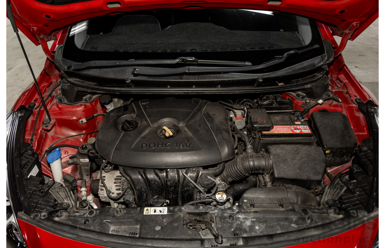 12/2014 Hyundai I30 Trophy GD MY14 5D Hatchback Red 1.8L