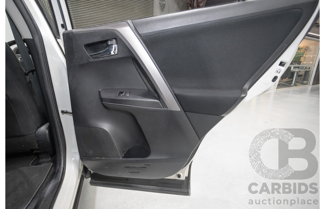 07/2016 Toyota Rav4 GXL ZSA42R MY16 4D Wagon Glacier White