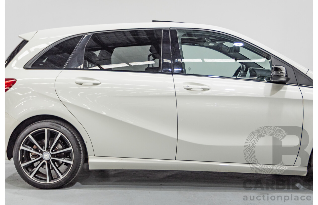 9/2015 Mercedes-Benz B200 246 MY15 5d Hatchback Calcite White Turbo 1.6L