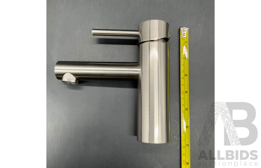 BAD Und KUCHE Basin Mixer (BKM203-BN) - Lot of 3