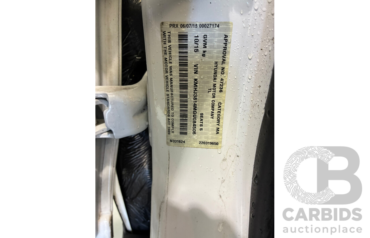 10/2015 Hyundai Tucson Active X (FWD) TL 4D Wagon White 2.0L