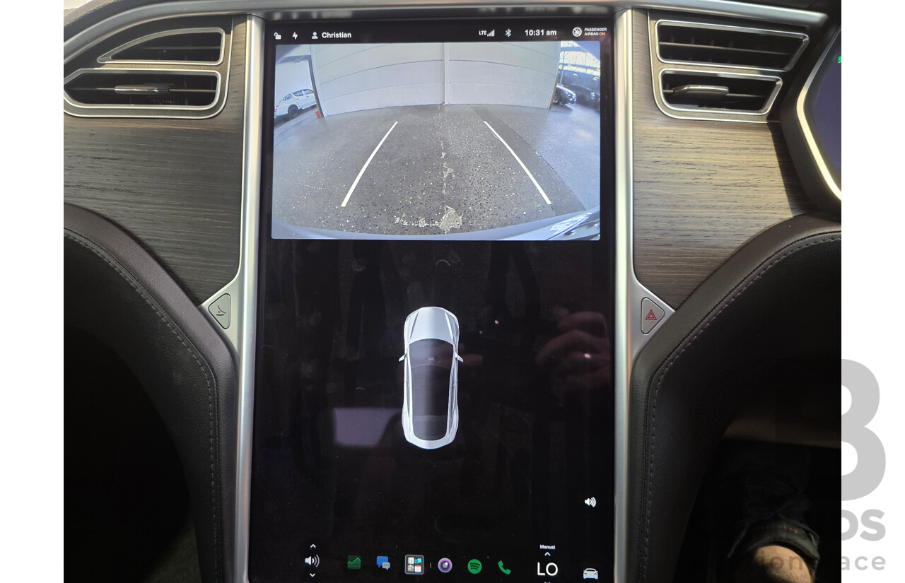 11/2014 Tesla Model S 85 (RWD) 4d Hatchback Silver Electric