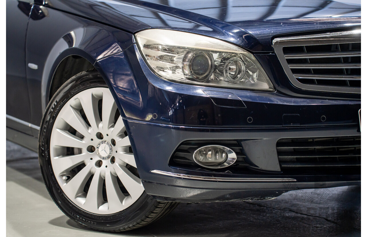 10/2007 Mercedes-Benz C200 Kompressor Classic W204 4D Sedan Blue Supercharged 1.8L
