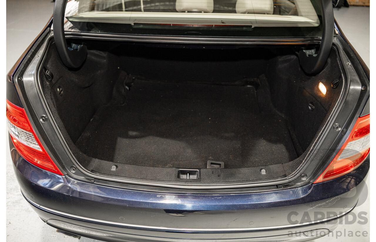 10/2007 Mercedes-Benz C200 Kompressor Classic W204 4D Sedan Blue Supercharged 1.8L