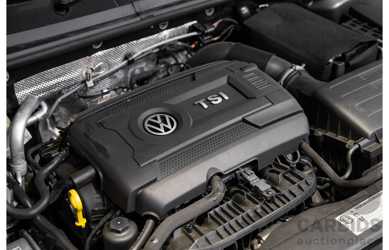 11/2015 Volkswagen Passat 132 Comfortline TSI 3C MY16 4D Sedan Grey Turbo 1.8L